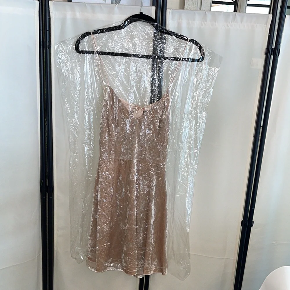 Journee Dress Size Medium NWT - Picture 14 of 14